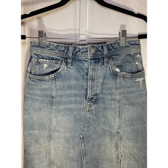 NWOT We the Free Denim Skirt - Women Size 25 - Blue - Picture 3 of 9